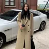 Kvinnors trenchockar 2023 Khaki Fried Street Windbreaker Spring and Autumn Korean version av British Style Fashion Long 230329