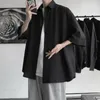Chemises décontractées pour hommes Chemises pour hommes Harajuku Noir Blanc Simple Manches Courtes Style Coréen Drapé Lâche Plus La Taille S-3XL Hip-Hop Été All-Match Outwear 230329