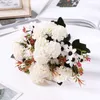 装飾的な花15ヘッド/バンドルシルクハイドジアテーシーローズウェディングホームDIY装飾高品質の大きなブーケクラフト白い偽の花