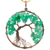 Pendanthalsband Retro Tree of Life Necklace Inlay Green Aventurine Chips Stones Copper Wire Wrapped Crooked Smycken Healing Chakrapendant