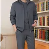 Tute da uomo Abbigliamento sportivo da uomo Vestito casual Due pezzi Set 2022 Autunno Nuova Tuta Stand Zipper Felpa grigia Pantaloni sportivi Survêtement Homme W0328