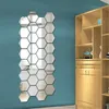 벽 스티커 612pcs 3D 거울 벽 스티커 홈 장식 육각 장식 DIY 이동식 거실 데칼 아트 장식품 홈 드롭 선박 230329
