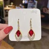 Boucles d'oreilles pendantes en forme de gouttelettes pour femmes, bijoux élégants en cristal brillant, longues, à la mode, pour fête de mariage