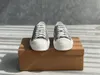 Scarpe da donna Sneakers in cotone con quadri vintage London Scatola originale perfetta Piattaforma alla moda Logo con lacci 35-40 Raro