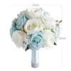 Fiori decorativi con bouquet da sposa di rose naturali artificiali con nastro di raso di seta Festa nuziale da damigella d'onore rosa bianca blu 2023