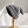 Gorros de gorros/caveira Caps Swak Drapeing Orends Hat Hat Women Winter Warm Knit