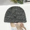 Design de moda Cap bico de luxo Designer de gorro de inverno feijão homens e mulheres homens e mulheres General Warm Skull Cap Cap carta de outono Jacquard