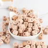 Baby Beißringe Spielzeug Kovict 12MM Buchenholz Alphabet Perlen 2050 Stück Quadratisch Englischer Buchstabe DIY Personalisierter Name Schnullerkette Zubehör Spielzeug 230329