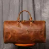 Duffel Bags Luxury Travel Men Vintage Hand Bagage Brown äkta läder Stor kapacitet Business Man Weekender Shoulder Bag