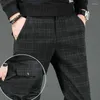 Herrdräkter rutiga män klär byxor casual business office formell för stretch kostym smal passform plus size byxor