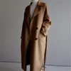 2023 Trench da donna Donna Inverno Beige Nero Elegante Cappotto di lana Donna Coreana Moda Solid Manica lunga Vintage Minimalista Cappotto di lana 230330