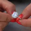 Солитарное кольцо Luxury 3,5 CT Big Square Cut AAA Циркон с микрофолонированными CZ Wedding S для невест 925 Серебряные ювелирные изделия Y2303