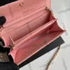 18cm Designer Women Długie bifold torby portfelowe Klasyczna klapka z odznaką wycięcia Złota Metal Sprzęt Łańcuch Matelasse Hollow Out Caviar Hold Card Torebki torebki torebki