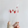 Vinglas för bärbara 1 st 300 ml Söt jordgubbsglaskopp med halm kreativt transparent vatten Student Milk Värmebeständig 2#