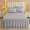 Säng kjol deluxe spets sängkläder med lakan full säng tjock sängkläder familjestil sovrum dekoration madrass skyddande täckning 230330