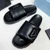 Luxury Designer Shoes European Style Triangle Slippers Men & Woman Size 35-41 Thick Bottom Flat Slides TPU EVA Pillow Comfort Soft Lady Sandals Bubble Casual High Heel