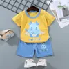 Le dernier costume à manches courtes pijama en coton T-shirt bébé été vêtements pour enfants vêtements à la maison de nombreux styles au choix support logo personnalisé