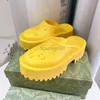 Designer Slippers Perforated G Platform Sandals Rubber Sliders Women Hole Slipper Mens Thick Bottom EVA Shoes Beach Sandal Increased Non-Slip Scuffs Size 35-45