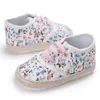 Premiers marcheurs nés petite fille toile berceau chaussures princesse imprimé fleuri doux mocassin Harajuku baskets