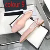 Klasik Lady Sandal Tasarımcı Ayakkabı Deri Dış Tabanı Sandalet Parti Mektubu Kadınlar Dans Elbisesi Ayakkabı Süet Ayakkabı Süet Panel Kadın Ayakkabı Boyutu 35-41-42 Kutu
