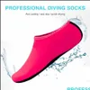 Andra festliga festleveranser Vattenssportskor tofflor Simning Nonslip Diving Socks Pure Color Summer Beach Seaside Sneaker Dro Dhxky