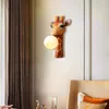 Wandleuchten Nordic Giraffe Lampe Modernes handgemachtes Harz Relief LED-Licht für Wohnzimmer Nachttisch Innendekoration Schlafzimmer