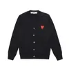 Des créateurs chasqueurs masculins CDG com des garcons jouer à bouton Blue Wool Women's Pull Crew Necy Cardigan Double Red Hearts Size S M