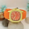 MENS Titta på Sports Rubber Strap Quartz Movement Battery Rostfritt stål 40mm Case Lifestyle Waterproof Design Analog armbandsurklocka Montre de Luxe