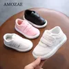 Athletic Outdoor Kids Sneakers Boys Sport Shoes Children's Leather White Shoes For Girls All Seasons Flexible Sole Trainers School Running Shoes W0329