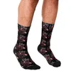 Mens Socks 2023 Funny Retro Space Invaders 패턴 인쇄 힙합 남자 행복한 귀여운 소년 스트리트 스타일 미친