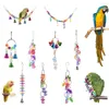 Outros pássaros suprimentos 8 estilos Toys de papagaio Birds de madeira em pé de mascarar bola de bola de miçanidade de grama de brinquedos de forma de brinquedo