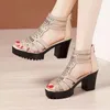 Sandalen High Heel Gladiator Woman Open Hoofd Sexy Black Rivet Block Heel Platform Schoenen Zomer terug zip maat 3540 vrouwen 230330