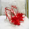 Gianvito Rossi Feather Ornament Sandals 10.5cm Real Silk Stileetto女性用PVCと革のアウトソールのイブニングシューズデザイナーサンダル用のオープントゥーシューズ