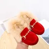 Athlétique En Plein Air HOT Vrais Cheveux Mocassins Avec Boucle Mocassin Hiver Enfants Fourrure Velours Chaussures Bébé Filles Princesse Enfants Chaud Marque Casual Chaussure W0329