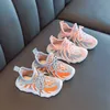 Athletic Outdoor 2021 Jesienne Buty dla dzieci chłopcy sportowe buty modne Buty oddychające dla niemowląt miękkie dno bez poślizgu Sneakery dzieci 21-38 W0329