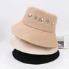 HBP New Wide Bim Hats Letter Letters Diamond Eimer für Frauen im Freien im Freien Modedesigner Fischer Lady Summer Sunchade Sun Hut P230327