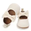 Eerste wandelaars geboren Baby Bow Non Slip Rubber Sole Sole Princess Autumn Fashion Stripe Wave Design Peuter schoenen 0-18 maanden 230330
