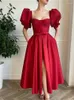 Robes de soirée 2023 Sexy Rouge Cocktail Manches Courtes Bouffantes Chérie Formelle Robe De Bal Satin Haute Fente Robe De Gala