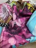 Écharpe carrée pour femmes, 100% sergé, matière en soie, pinte, lettres, étoiles, motif floral, taille 90cm - 90cm211n
