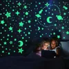 Adesivos de parede luminosos estrelas 3d Dots Moon Stick Glow in the Dark Decal