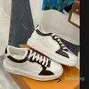 Suola spessa stampata Scarpe casual Sport confortevoli di qualità superiore Super leggero Suola in gomma alla moda più scarpe da ginnastica colorate