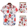 Camisas casuais masculinas 2023 Trendência de impressão de estilo de praia havaiana LAPEL DE FLORES BONITOS E SHORTS NA EUROPA AMERICA