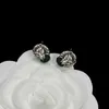 Orecchini Collana designer Crystal Old Solid Lion Head Doppia G Lettera Silver Needle Ear Studs Women's Light Luxury ins LVJC