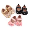 Premiers marcheurs à pois papillon bébé fille chaussures en cuir PU princesse appartements infantile né cadeaux fête mariage petit