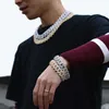 Höftsmycken Guldpläterad mässing 20mm Pronginställning 5a Cz Iced Out Cuban Link Chain Choker Halsband för män