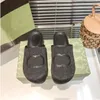 Kvinnors stängd tå platt kork tofflor Ko Suede Leather Beach Cogs Platform Sandaler för trädgårdsmule CLOG Slides