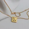 Anhänger Halsketten Niedliche klassische Metall kleine quadratische englische Alphabet Halskette Männer Frauen Schmuck ZubehörAnhänger