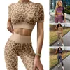 Pontas de duas peças femininas fitness terno de fitness leopard croft top top tight lift liftble obal