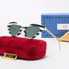 Gafas de sol de diseñador Gafas clásicas Gafas Gafas de sol de playa al aire libre para hombre Mujer Mezcla de colores opcional AAAAA4