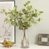 Finto verde floreale Autunno pianta artificiale Foglie di eucalipto Ramo lungo Matrimonio Decorazione domestica Fiori di seta Piante finte Disposizione della parete fai da te 230330